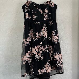 City Chic Ambrosia Floral Sequins Staples Dress NEW Size 
S/16